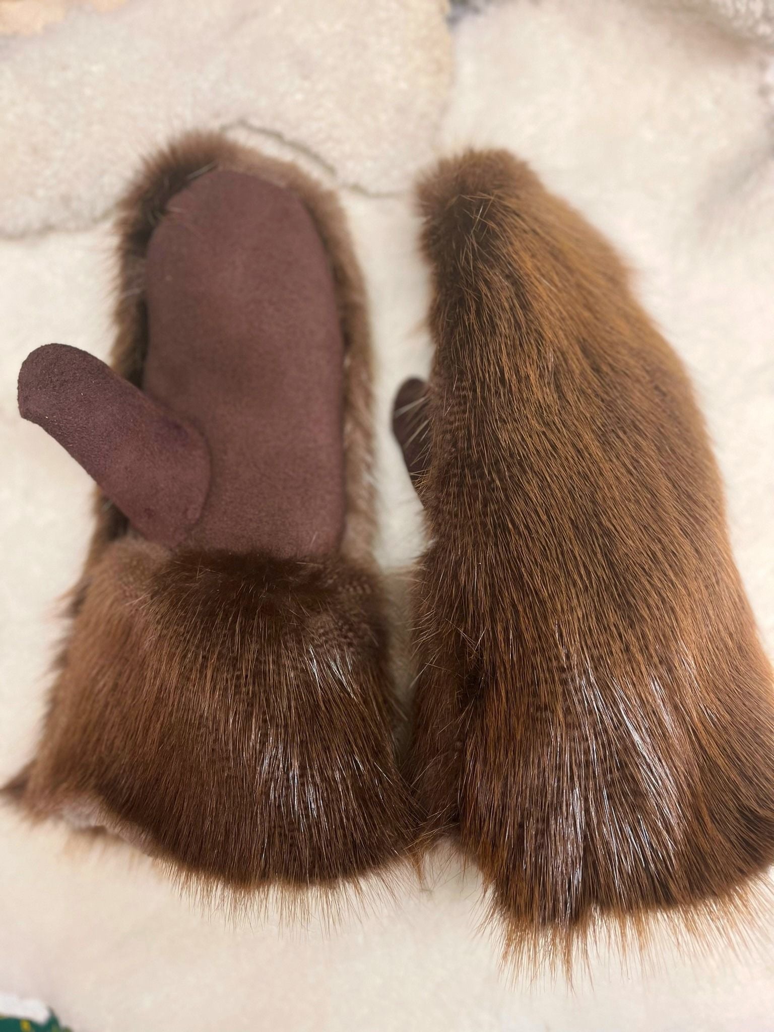 Gauntlet Mittens